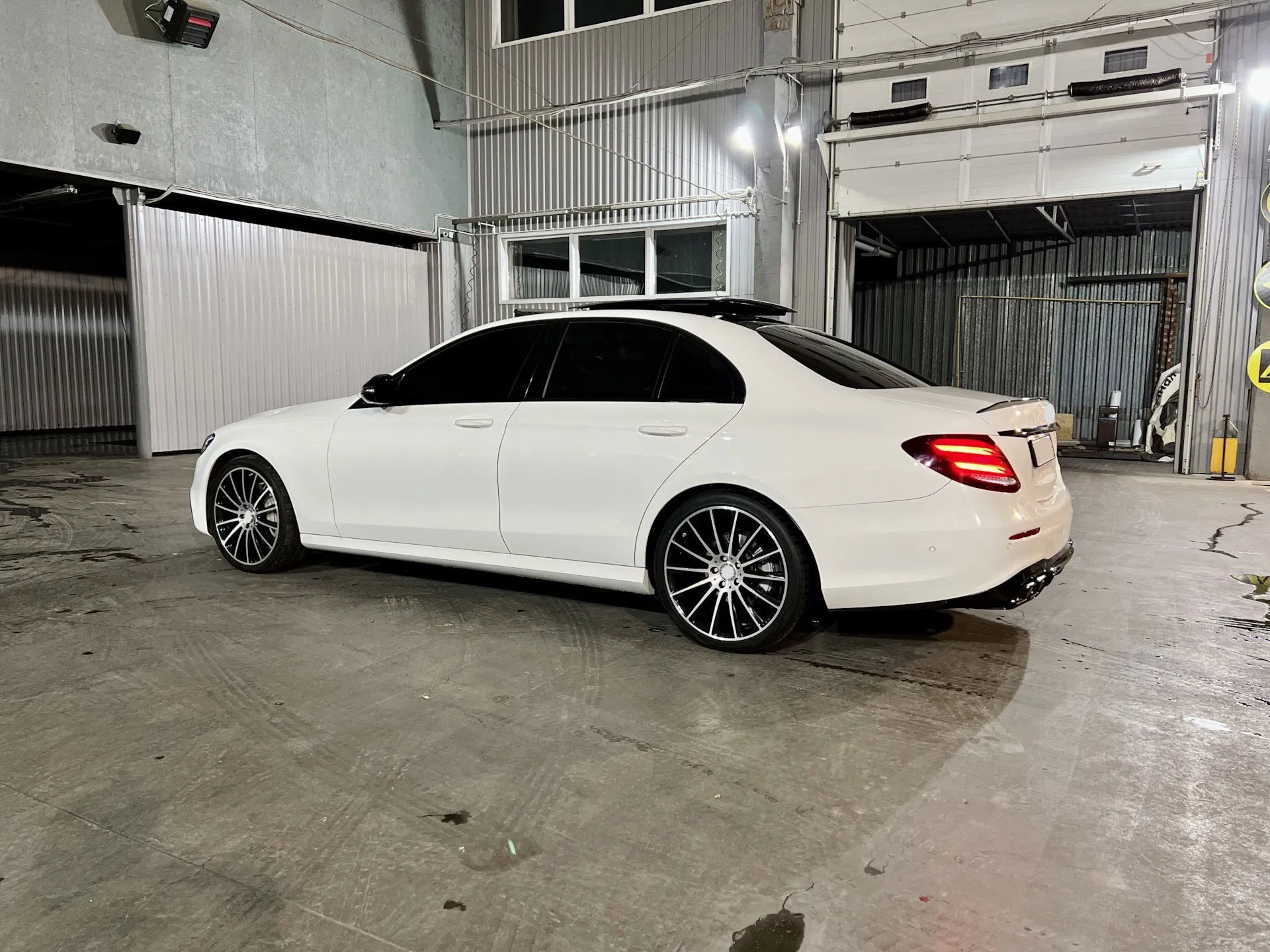 Jante Mercedes R22 5x112 AMG 14L Style | GLC, GLE, GLS, CLS, S Class