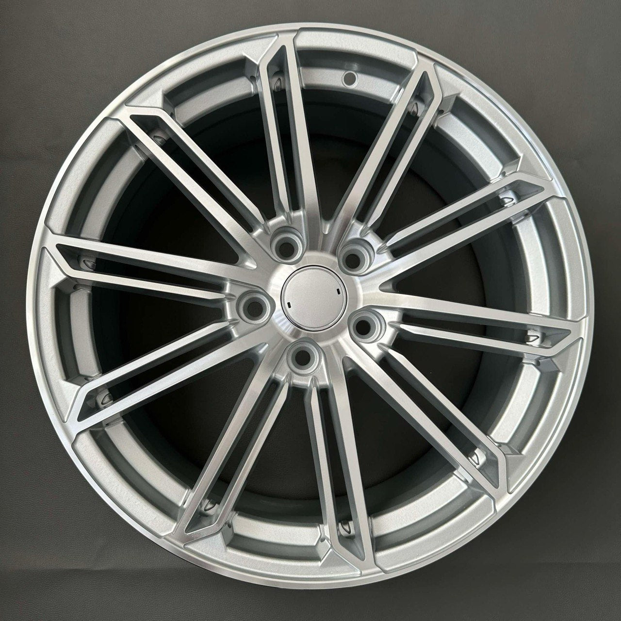 Jante Toyota R18 5x114.3 | Avalon Style | C-HR, RAV 4, Camry, Corolla, Avensis
