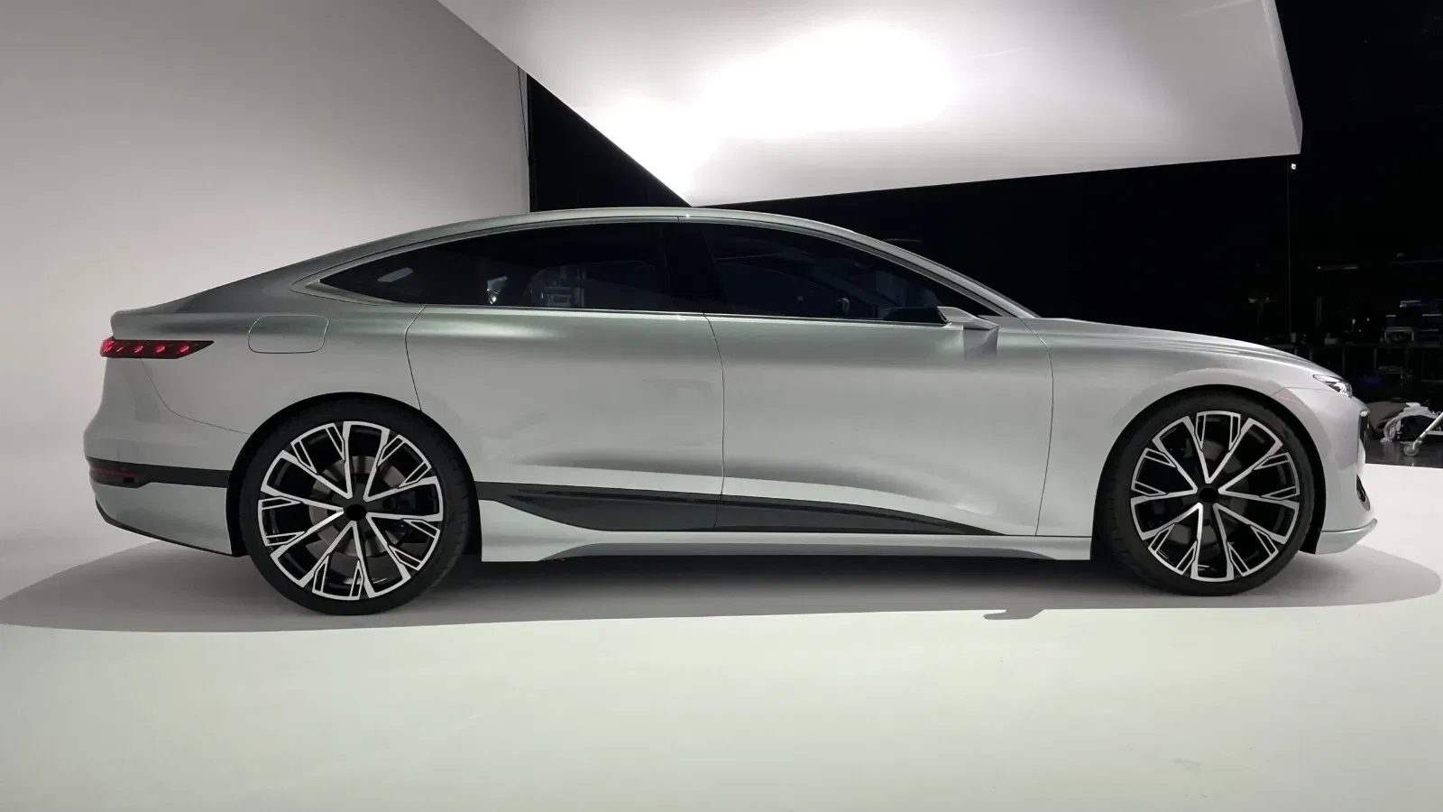 Jante Audi R22 5x112 E-Tron Design | A8 Q7 SQ7 Q8 SQ8, Touareg