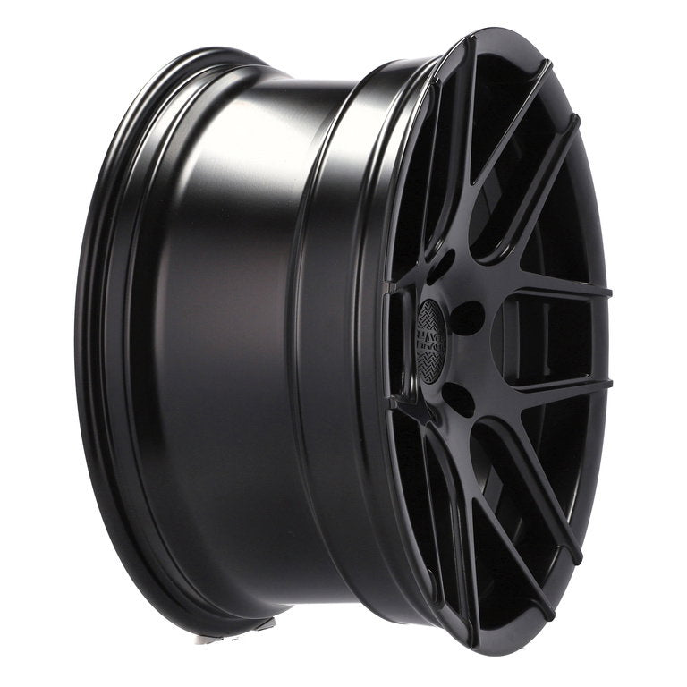 Jante Haxer R18 5x120 HX022 BL Style | E36 E46 E90 F30 F31 F34 F32 F33