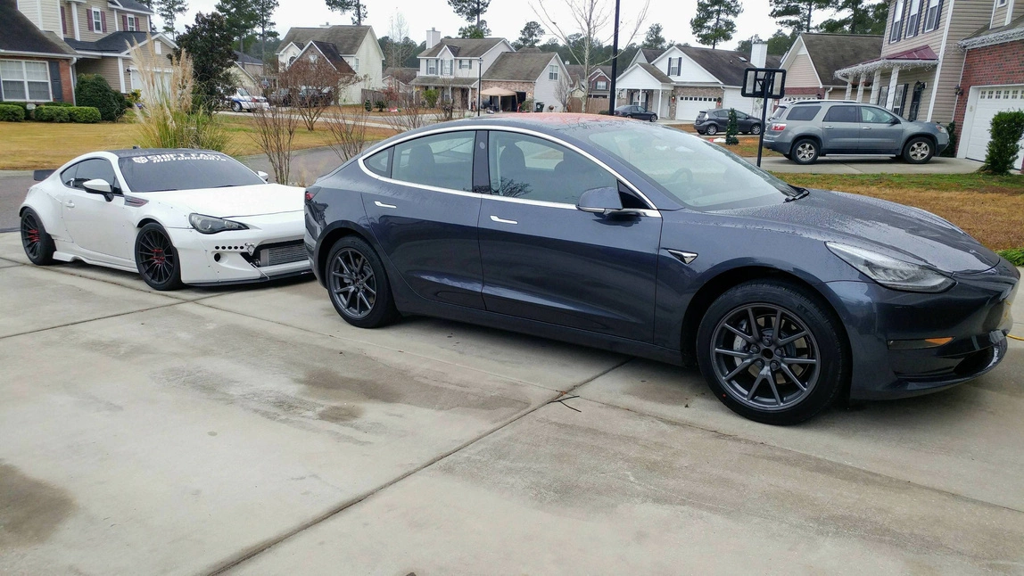 Jante Tesla Model 3 R18 5x114.3 BLHM 503 Style | 8.5J ET40