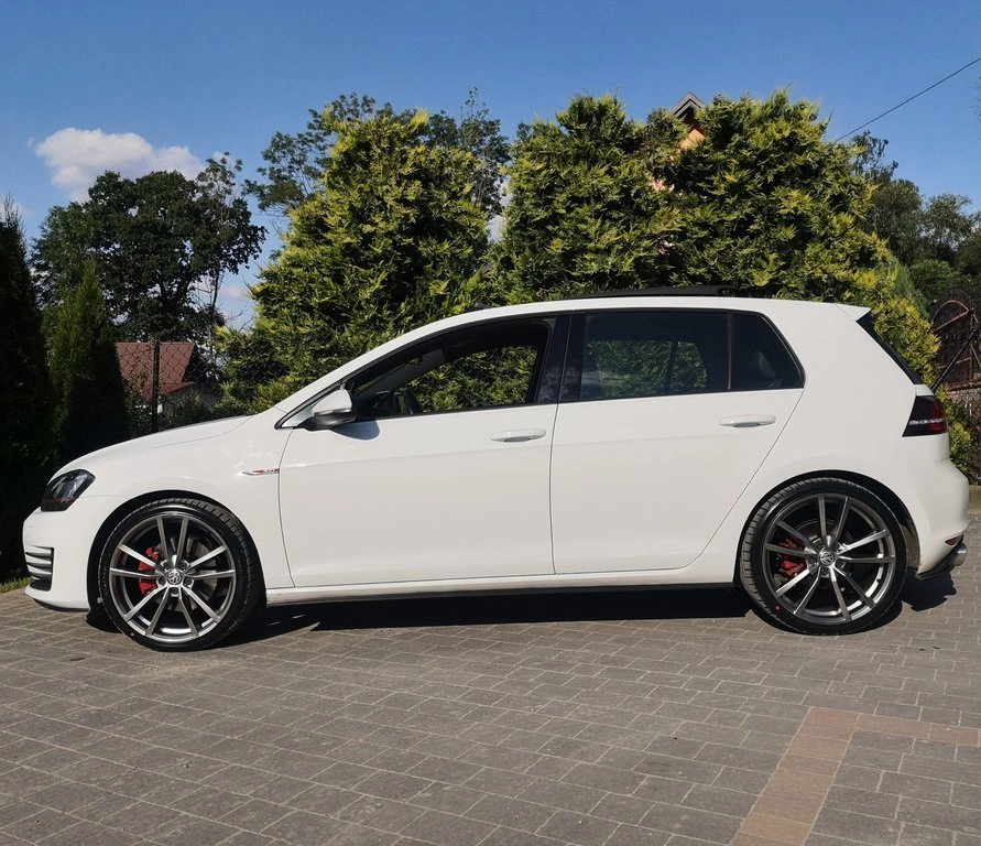 Jante VW R17 5x112 Golf HB R Line Style | Passat Golf Jetta Touran etc