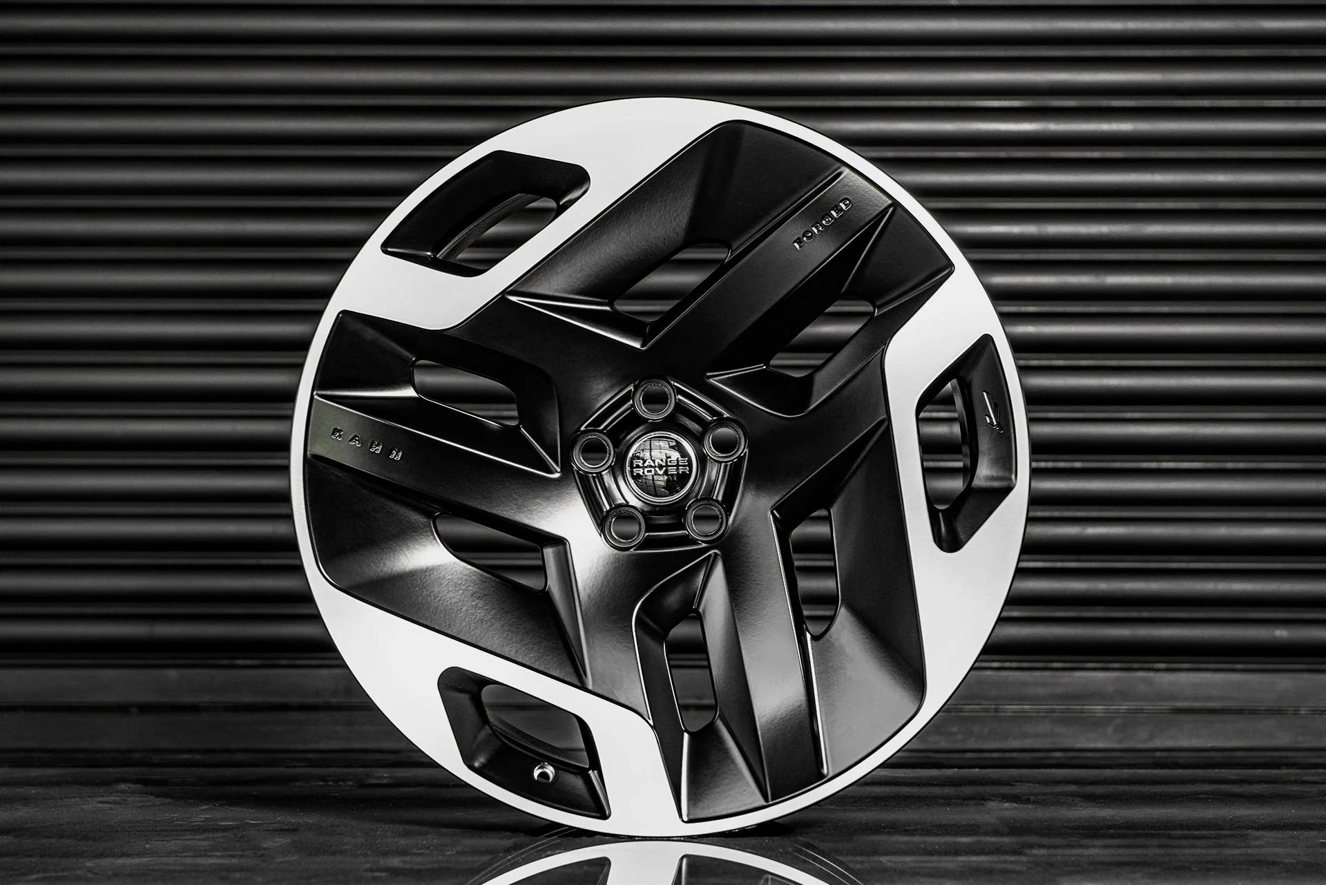 Jante Land Rover R23 5x120 KAHN 33 Style | Range Rover, Discovery, etc