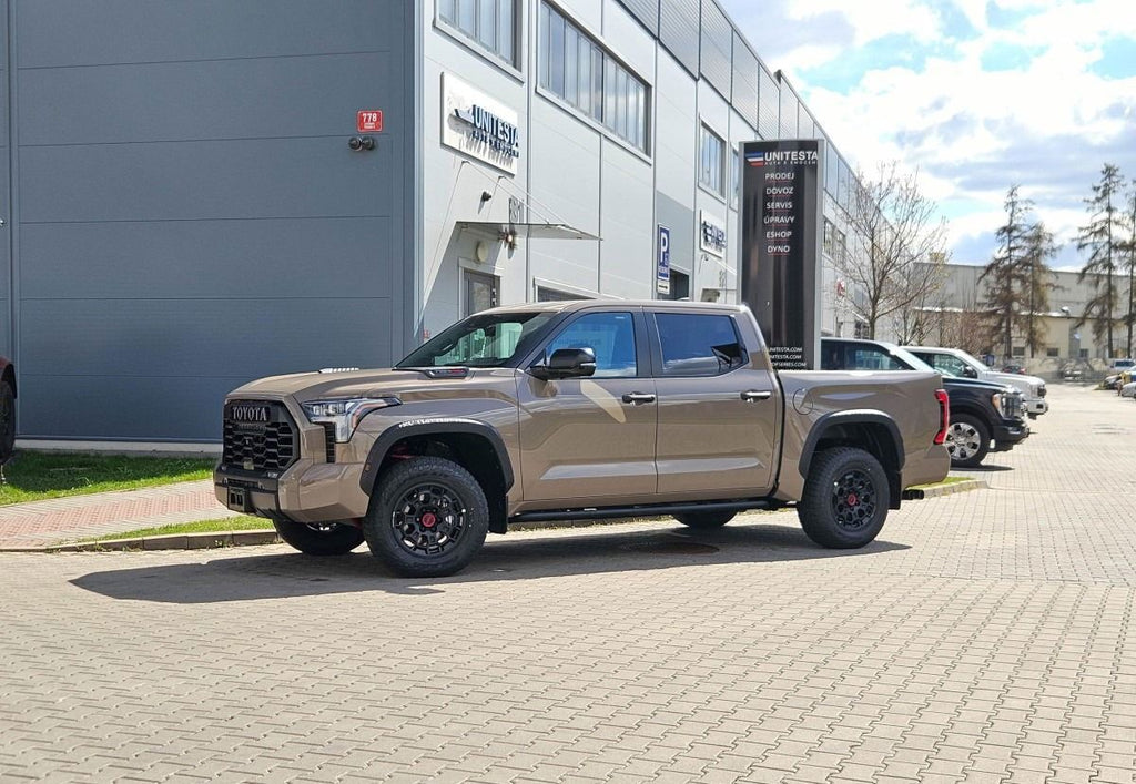 Jante R17 6x139.7 Offroad 4x4 RLine 858 Style