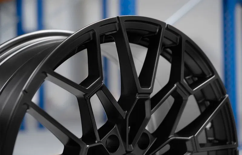 Jante BMW R18 5x112 M 827 BLHM Style | G42 G20 G21 G26 G22 G30 G31 G32