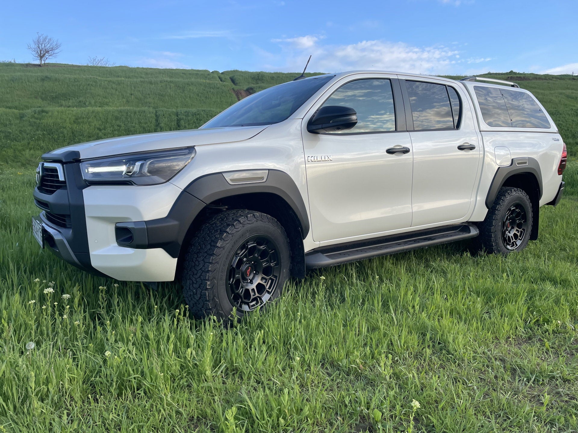 Jante R18 6x139.7 Offroad 4x4 RLine 858 | HILUX Hiace Pajero L200, etc