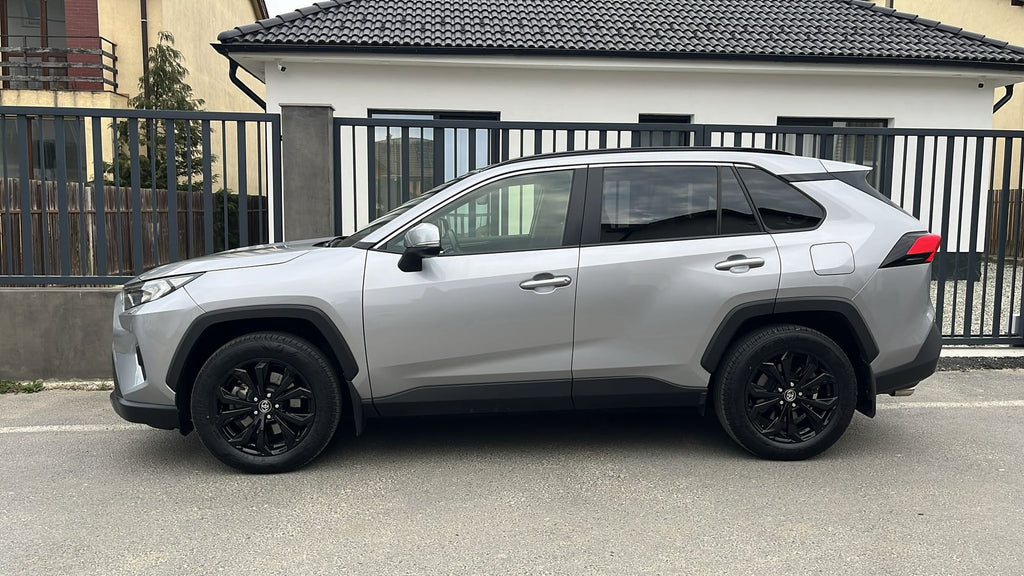 Jante Toyota R18 5x114.3 RAV4 BL 133 Style | 7J ET35