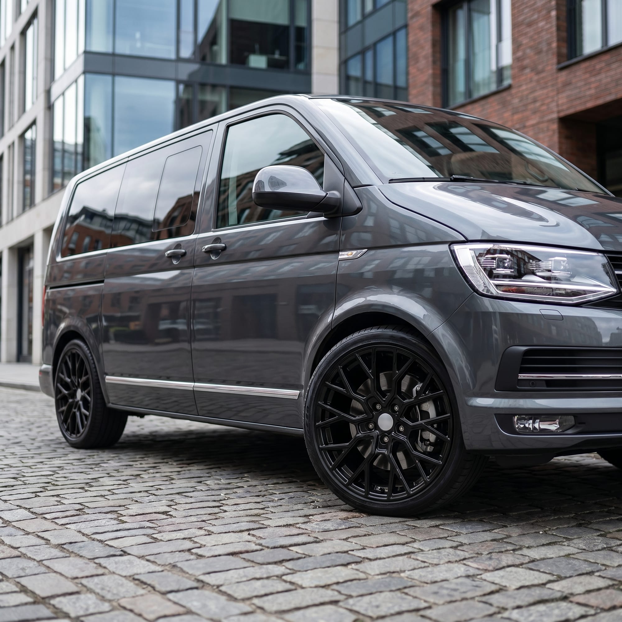Jante Autoutilitare R18 5x120 BL 659 Style | T5 T6 Multivan Caravelle