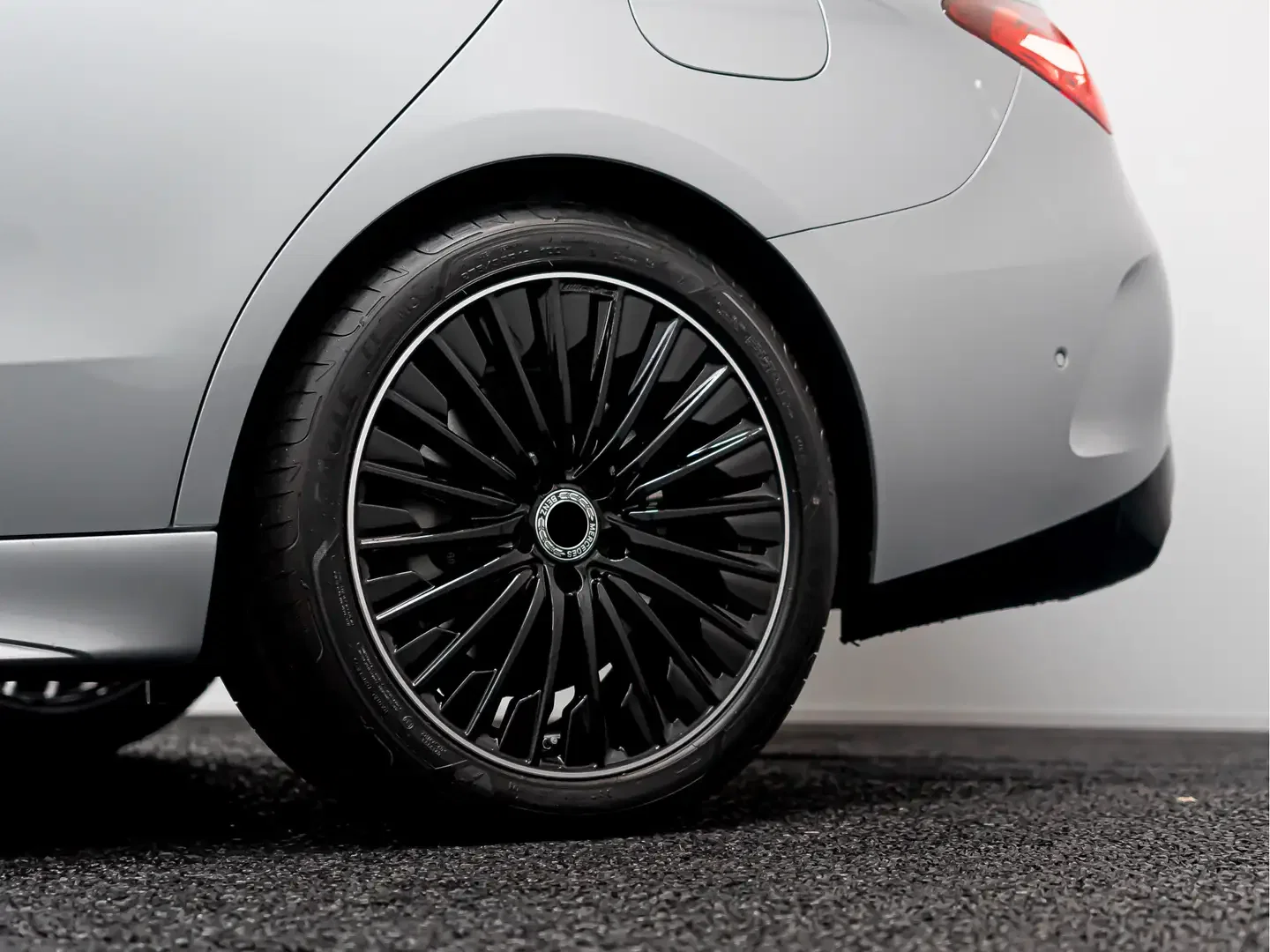 Jante Mercedes R18 5x112 Black Style | W205, W211, W212, W213, etc