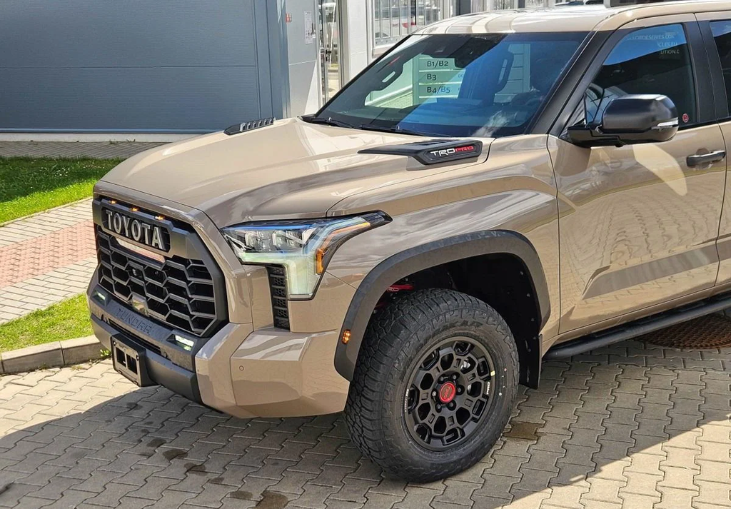 Jante Toyota R20 6x139.7 BM 672 Style | Land Cruiser, Hilux, Tacoma